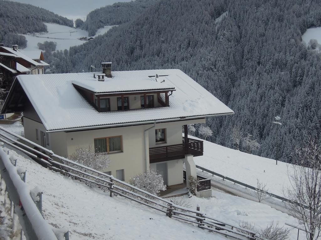 Haus Tasser Сан-Лоренцо-ди-Себато Экстерьер фото